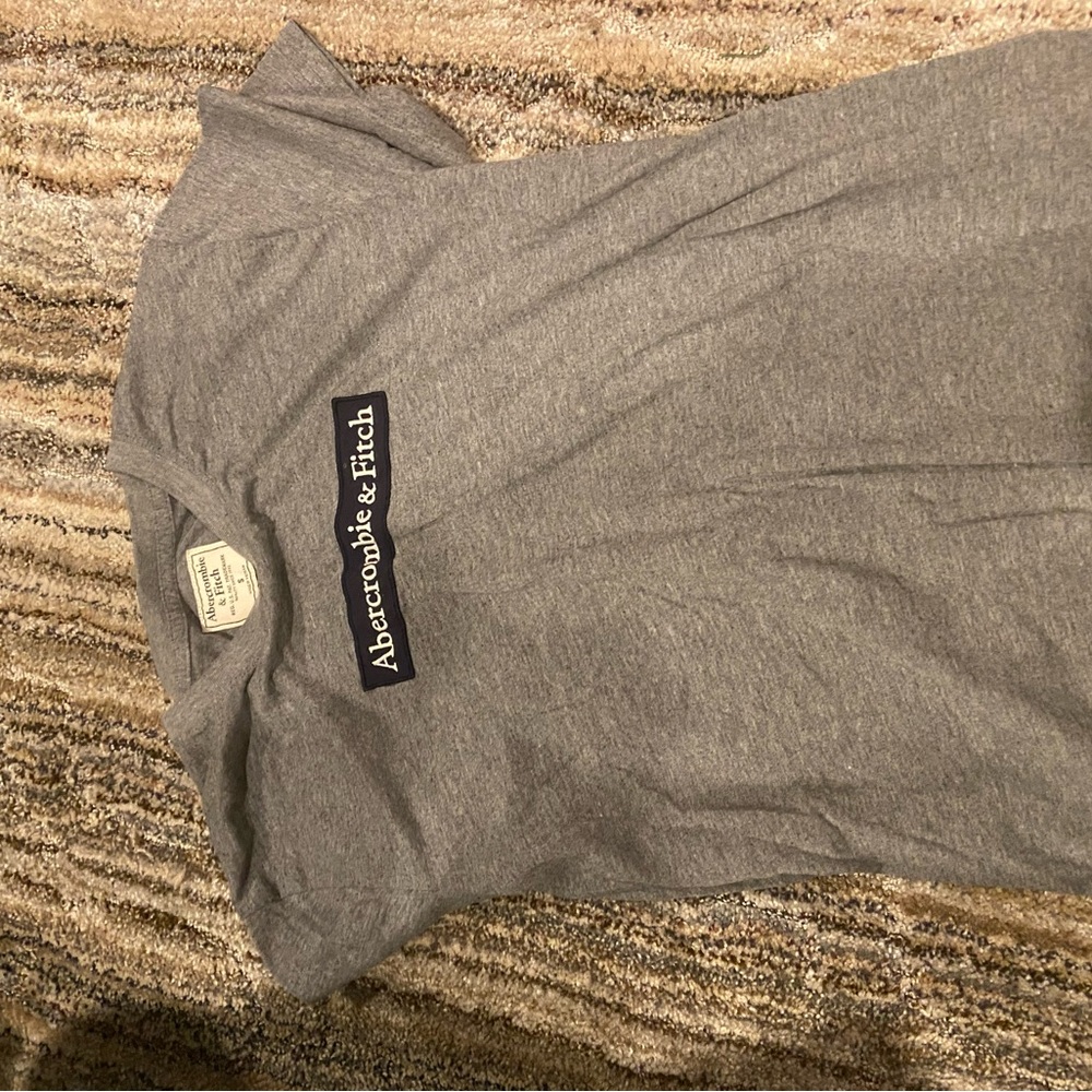Abercrombie and fitch tshirt